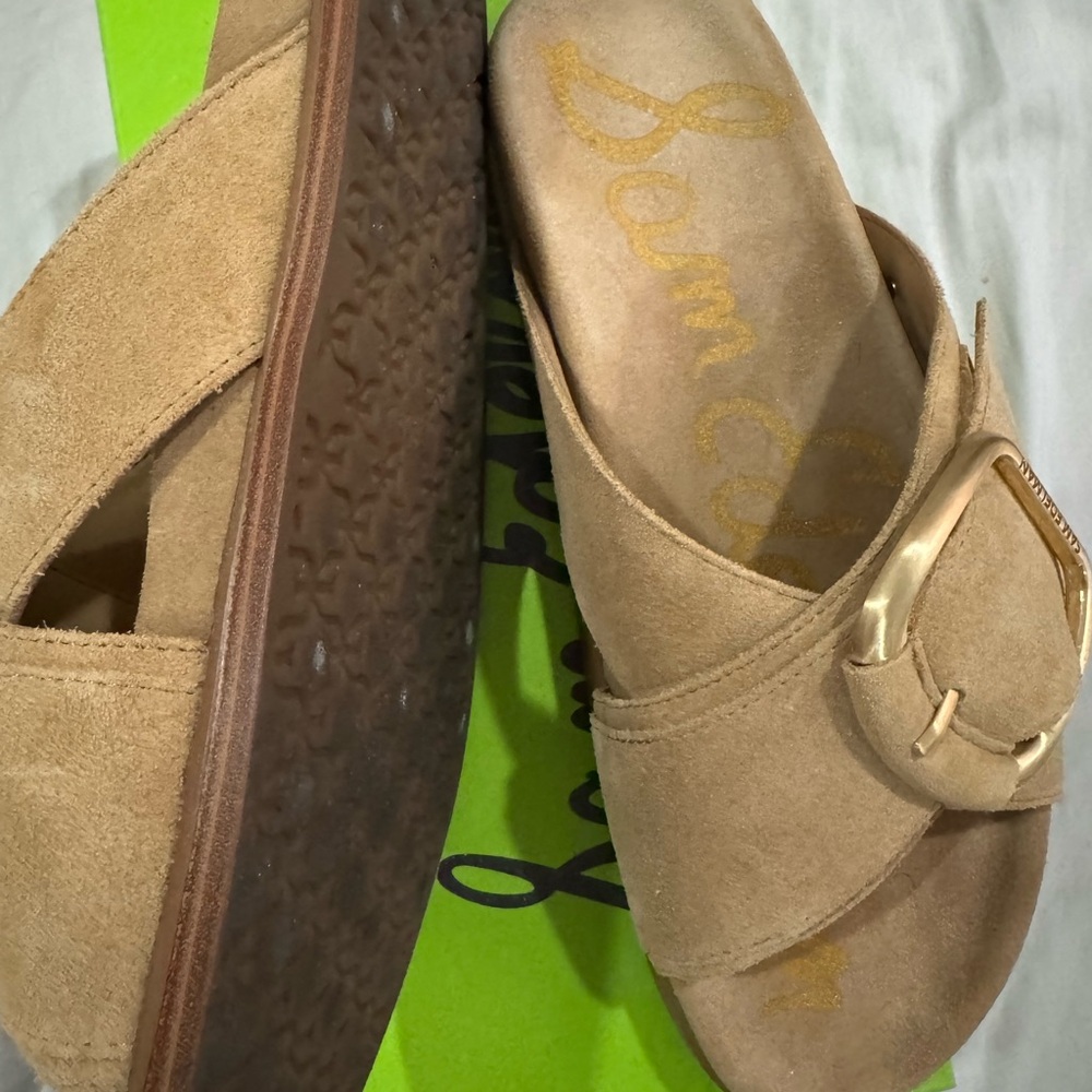 Sam Edelman Beige Suede Sandals with Gold Buckle - Picture 3 of 3